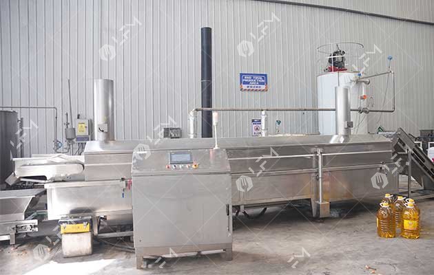 croutons frying machine